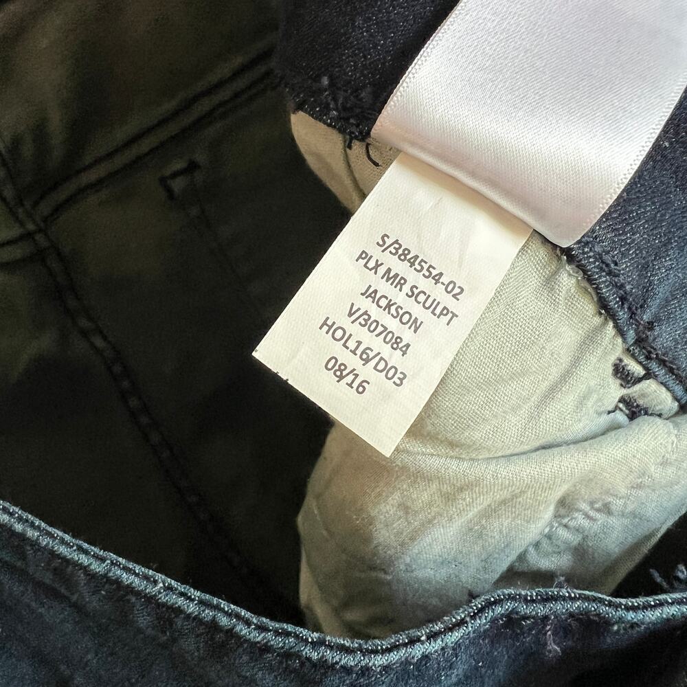 New Old Navy Rockstar Jeans Women's 24 Plus Short Skinny Mid Rise Sculpt Stretch - Picture 9 of 9